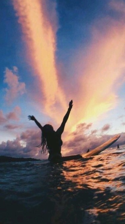 surfing lockscreens   reblog or like if you save