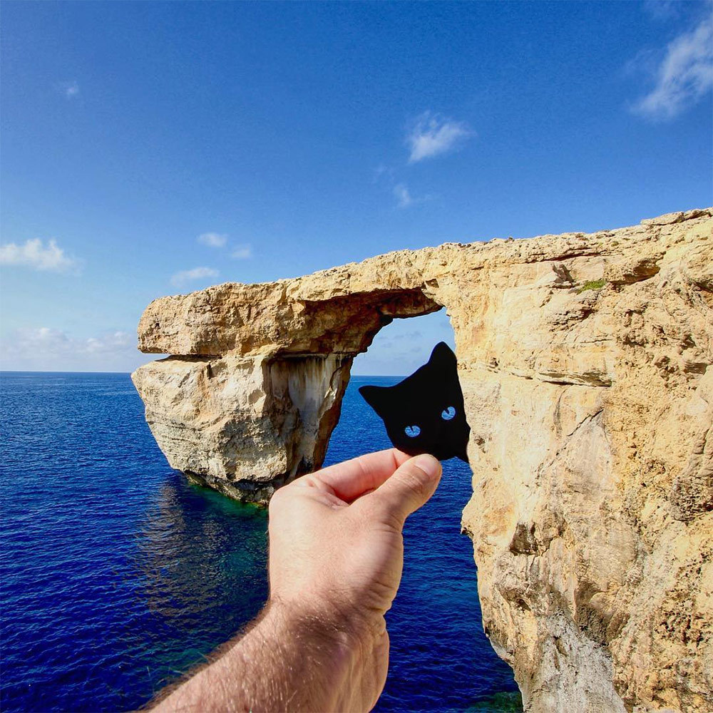 archiemcphee:  Meanwhile London-based artist Rich McCor, aka paperboyo (previously