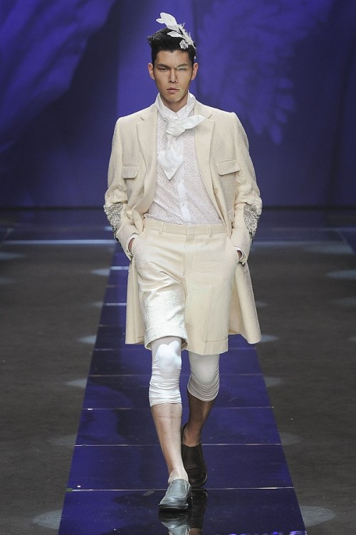 stylekorea:    Han Seung Soo for Slingstone F/W 2015 at Seoul Fashion Week   