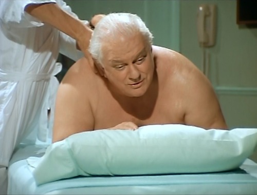 Evening Shade (TV Series) - ’You Scratch My Back, I’ll Arrest You,’ S3/E3 (1992), Charles Durning as