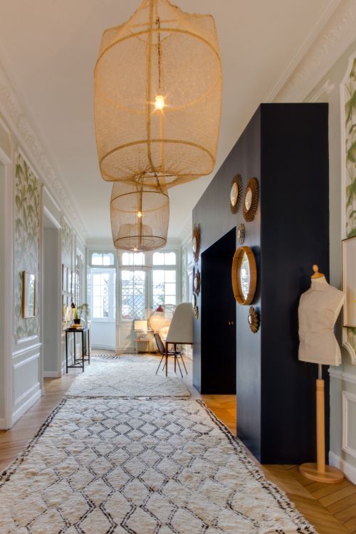 XXX stylish-homes:  The hallway of an apartment photo