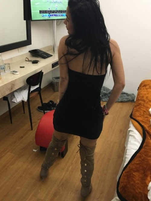 latinashunter:  Latina Packin’ Big Brown Titties! 🔥🔥🔥🔥