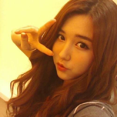 Tia (Chocolat) - Selca