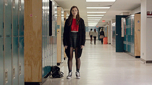 leofromthedark:The Edge of Seventeen (2016) dir. Kelly Fremon CraigThere are two types of people in 