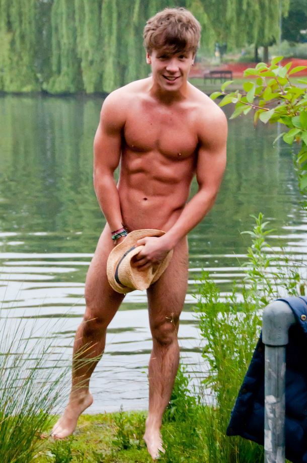 itsalekzmx:  Sam Callahan 