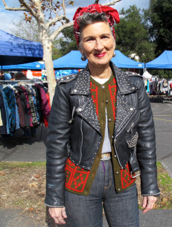   Rose Bowl Flea Market: Street Style | Free People Blog) 