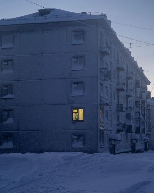 krasna-devica:Melancholic and atmospheric photos of Russian city in the North. Vorkut