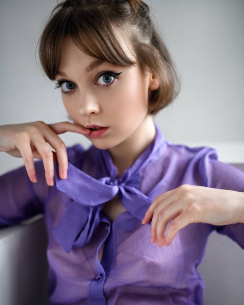 kates-collage: beautes-fatales: Ola Pushkina I see your points … Love her face so sexy