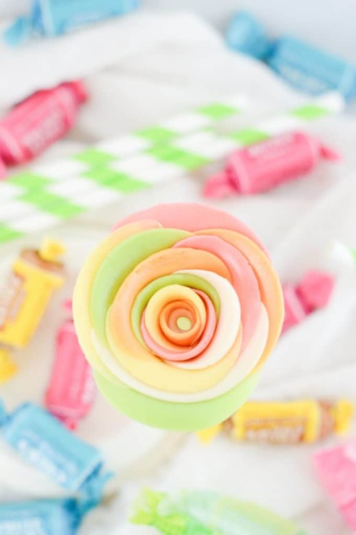 DIY Tootsie Roll Candy Flowers These super cute DIY candy flowers are so easy to make! Using just to