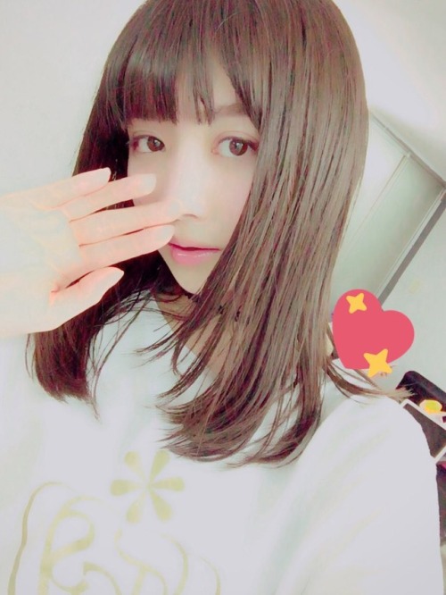  新井ひとみ 