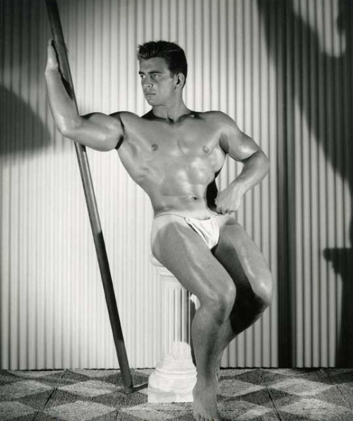 ALEX ARONIS