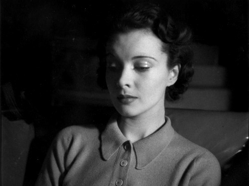 :  Vivien Leigh by Cyril Arapoff, 1936. 