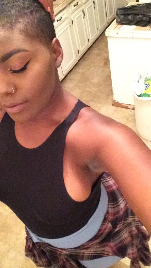 ssymonesays:  Random photoset 👋🏾