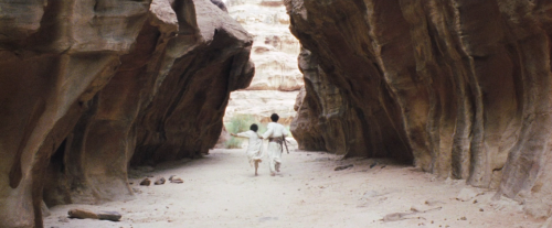 evdens:Theeb (2014)