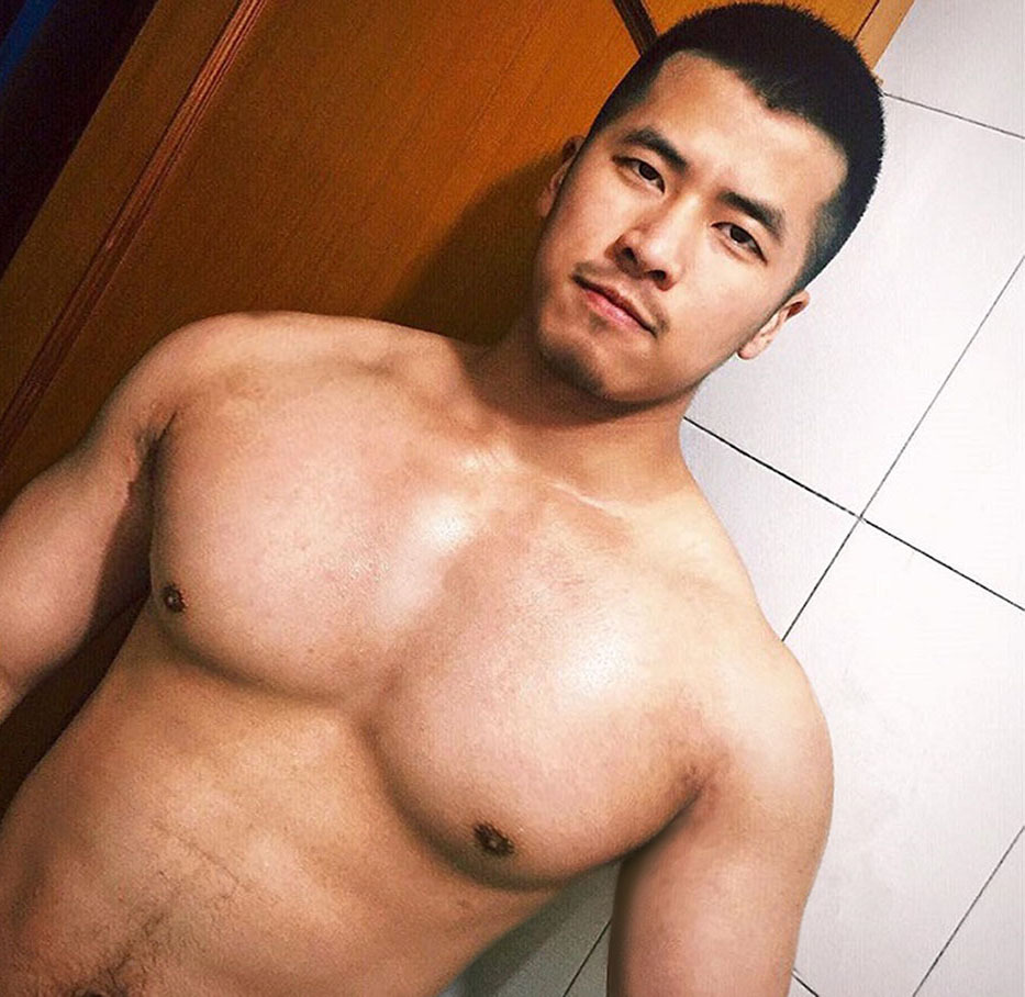 bendepao1069:  icebbfun-now: g1280914:   urgreatbear:  趙世宏  優   帥  FB杭州：趙世宏