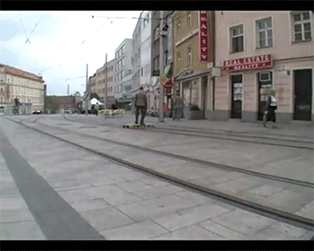 Sex sizvideos:  Pallet on tramway rails - Video pictures