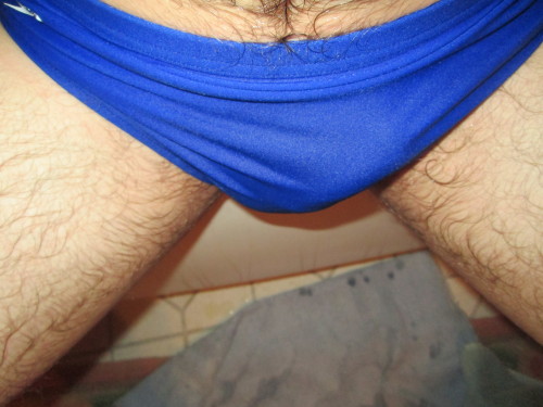 wetgayathlete:  Piss speedo..pre-shower…then post shower pics 