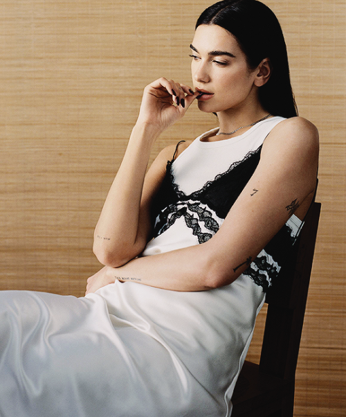 Dua Lipa Vogue Magazine June\July 2022