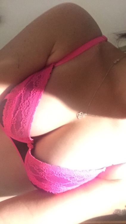 The exs tits, she wants it bad