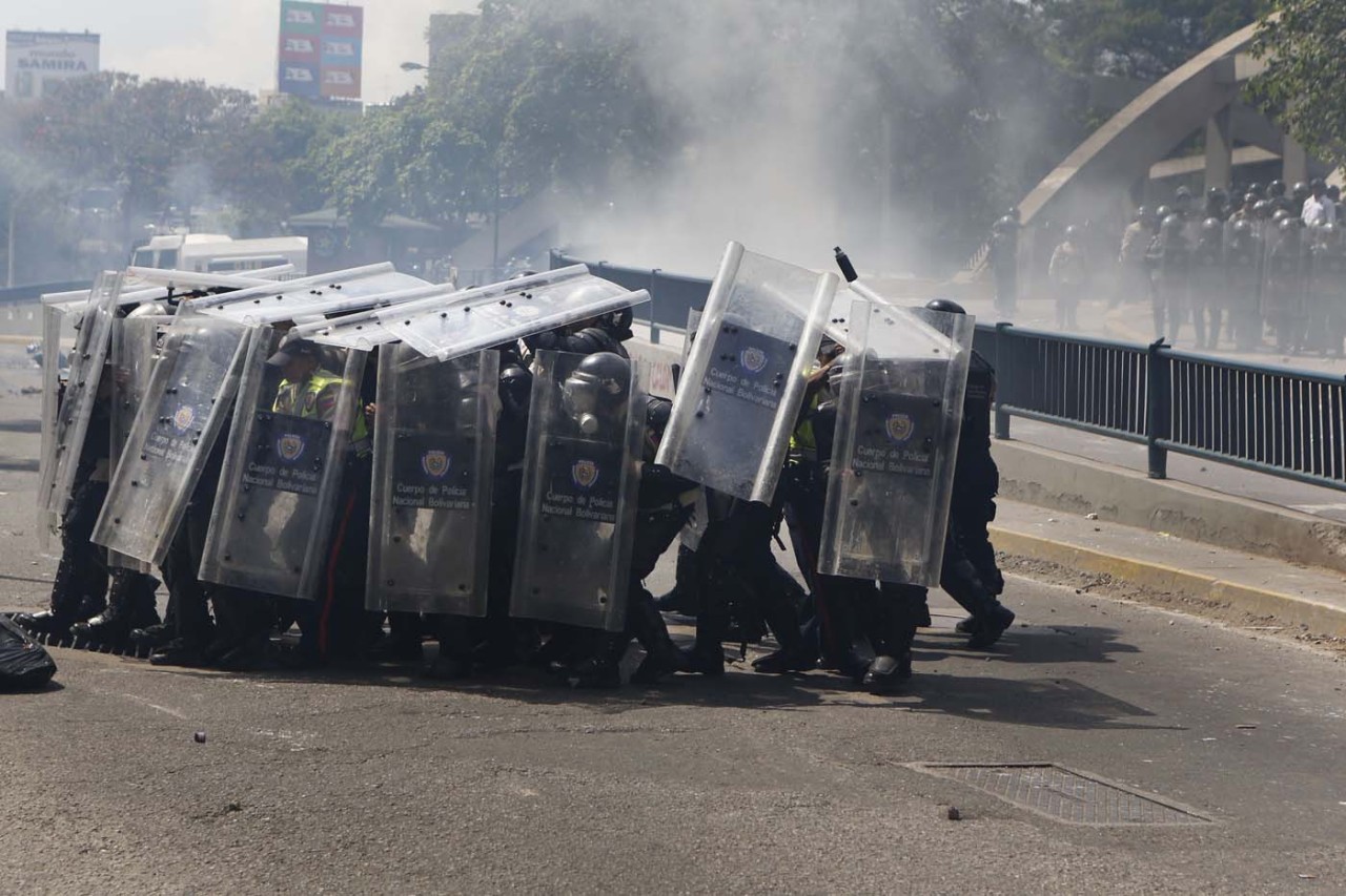 juancarls:  La represión del gobierno se mudó a Bello Monte… 20/03/2014.   