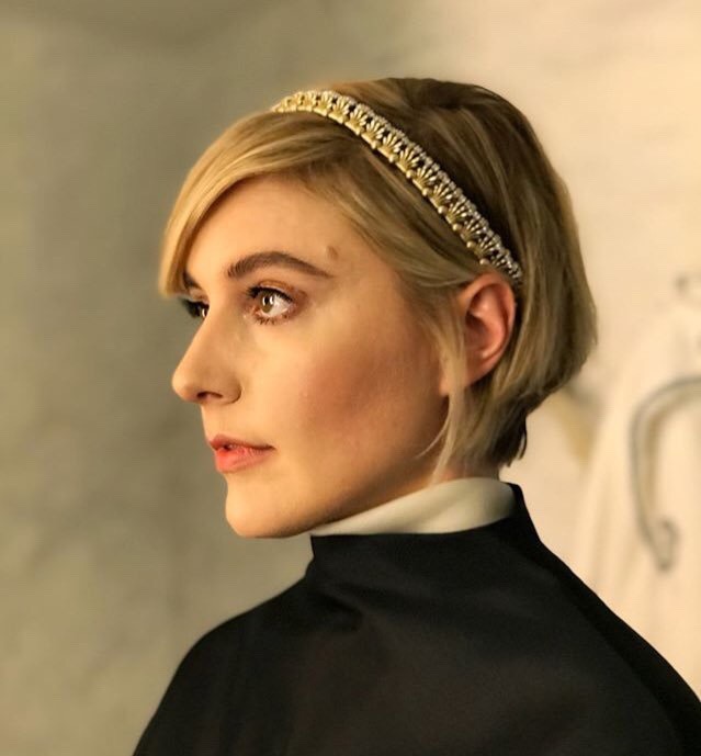 melancholyshades:greta gerwig lookin like an absolute lesbian nun from the 19th century