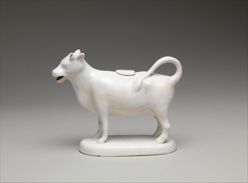 the-met-art: Creamer, American Decorative ArtsMedium: EarthenwareRogers Fund, 1914 Metropolitan Muse