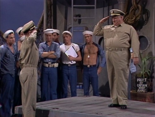  Mister Roberts (1984) - Charles Durning as The Captain[photoset #3 of 5] 