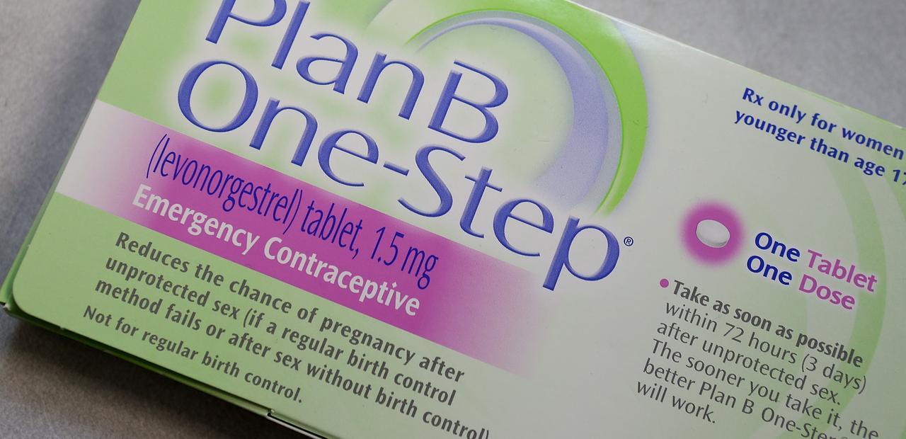 2jam4u:  this-is-life-actually:  Women are buying Plan B for other women to fight