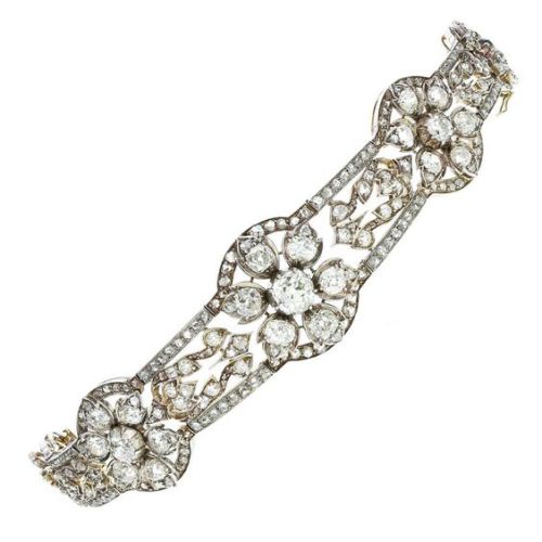 europesroyalsjewels: Princess Margaret’s Antique Floral Bracelet ♕ Sold at auction in 2006 Thi