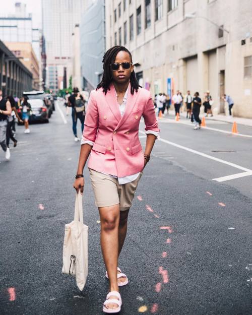 adapperchick:  Pinks and Slips for yesterday’s look on Day 3 of #NYFWM  #ADapperChick  Ph: @th