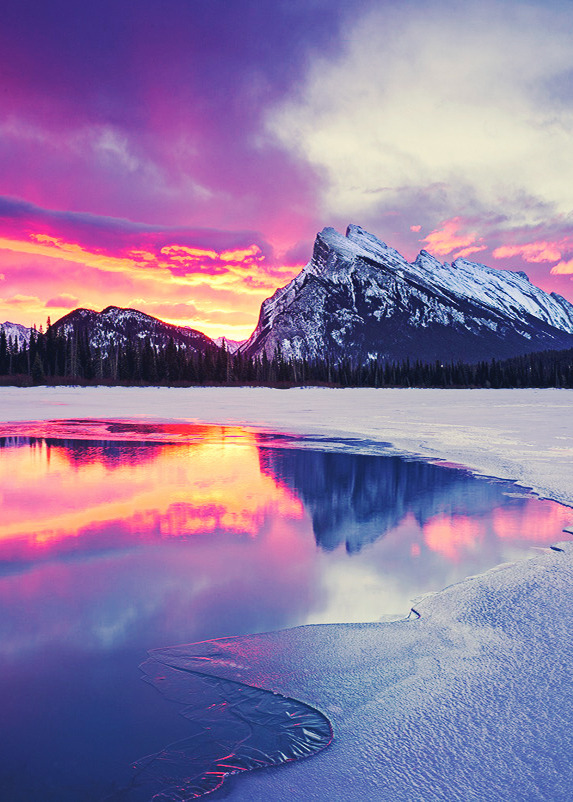 mstrkrftz:    Fiery Vermillion Lake Sunrise | Gary Clennan 