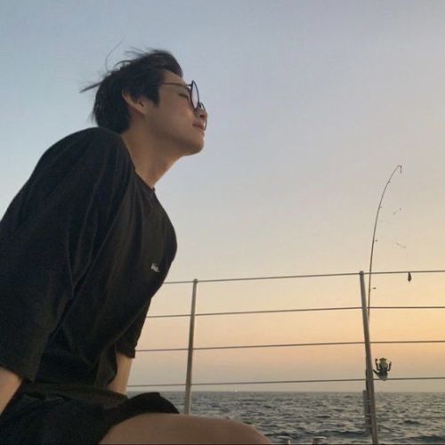 Beach Day (KTH Drabble)