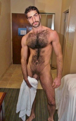 nicenakedmen:  ☆ Nice Naked Men : http://nicenakedmen.tumblr.com/archive☆