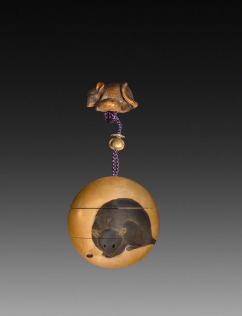 cma-japanese-art:Inro, late 19th century, Cleveland Museum of Art: Japanese ArtSize: Diameter: 8.4 c