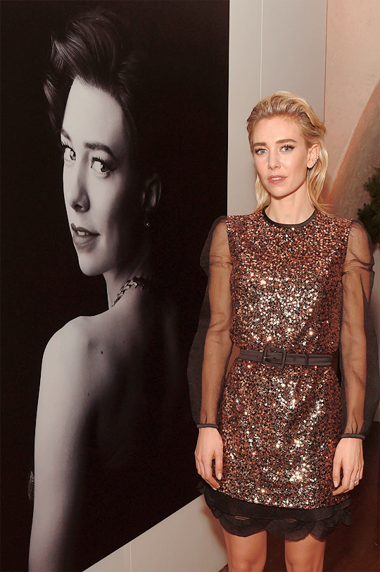 Vanessa Kirby Fans — Vanessa Kirby with her portrait as Princess...