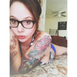 Lalalovelyxxx sent us this cute selfie showcasing her ink