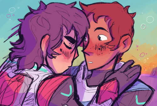 lavenderdreamer13:whOOPS sorry Keith, you tried but the first kiss award goes to Lance! 