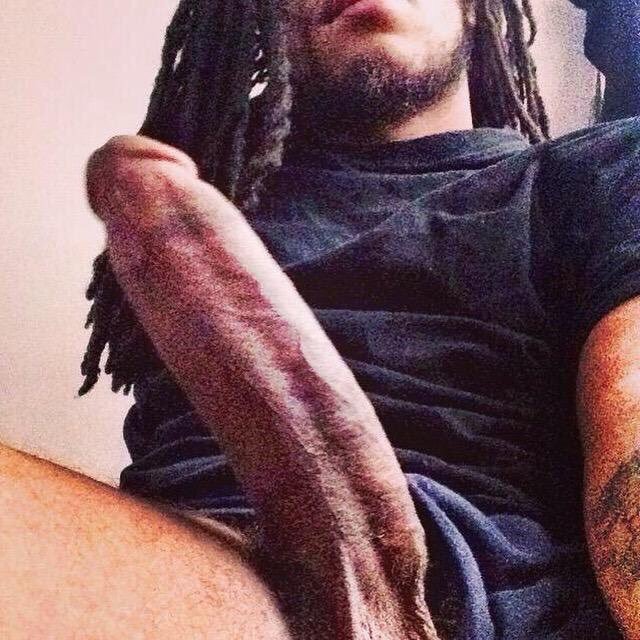 hugoaf:  420blackbear:  myxxxohxxxmyxxx2:  Oh my  Hot   OVER 27.000 FOLLOWERS (Obrigado,