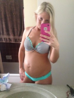 karenisadorable:  (F)orget about me boys