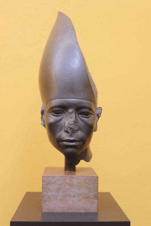 Head of King Amenemhat IIIRealistic style portrait of king Amenemhat III, made out of greywacke.&nbs