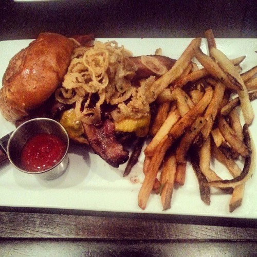 katskinx:  My cowboy burger looks fucking delicious. #foodporn Ps: it tasted even better