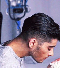 eichart:  2013 throwback: zayn in the behind the scenes of ‘our moment’ 