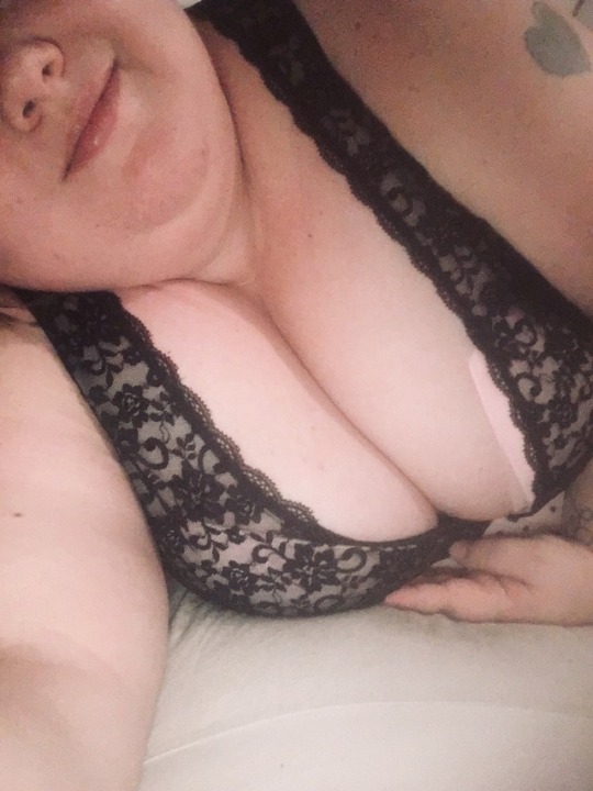 mywonderfullykinkymind:  Polka dots and lace porn pictures