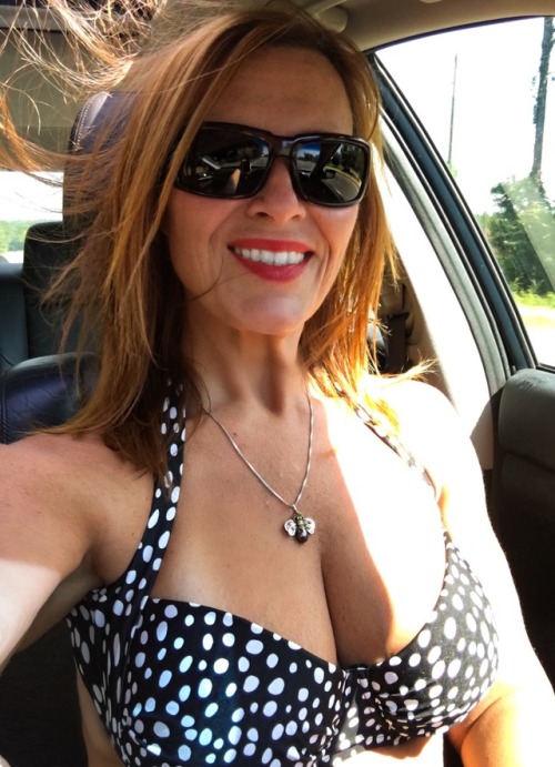 69honeybeez1:Beach or Bust…. Beach and Bust ???