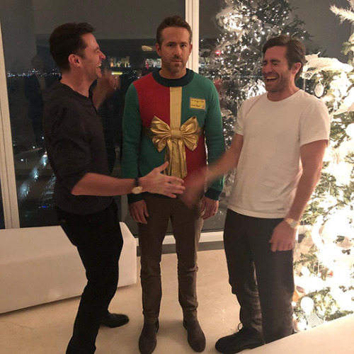 gyllenhaaldaily: @vancityreynolds: These fucking assholes said it was a sweater party.