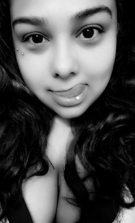 brownsville956:Lezzlie hinnojossa Brownsville Tx