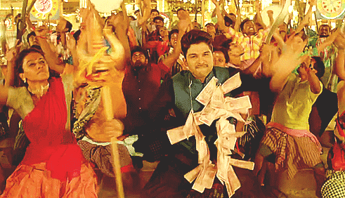 tollywoodprema:  Son of Sathyamurthy trailer X