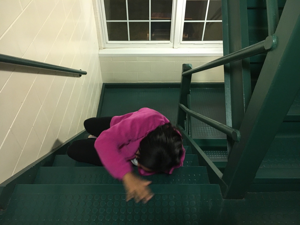 yixingsgrl:  â€œCan i kill myself accidentally by falling down the stairs?â€