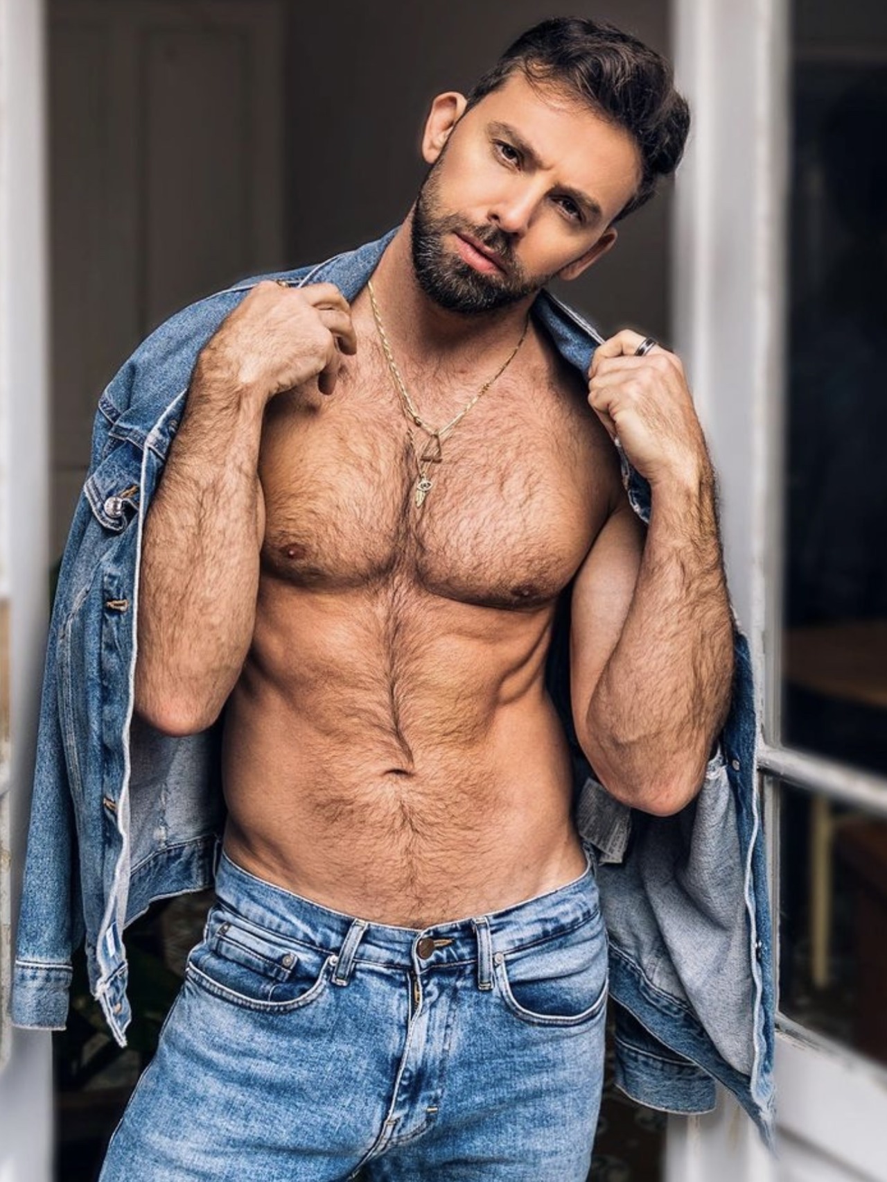 elnerdo19:Beautiful and furry dancer, Anton Lap! Love his gorgeous beard too! 💚🧡🤍💚🧡🤍🤤🥰🐺😍😋 🏳️‍🌈 