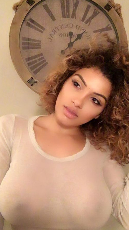 longthickie:  She bad